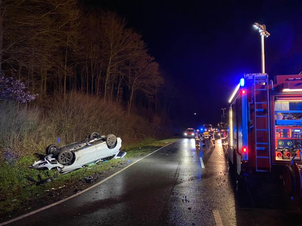 Frontal-Crash Auf Der B41 Bei Neunkirchen – Blaulichtreport-Saarland.de